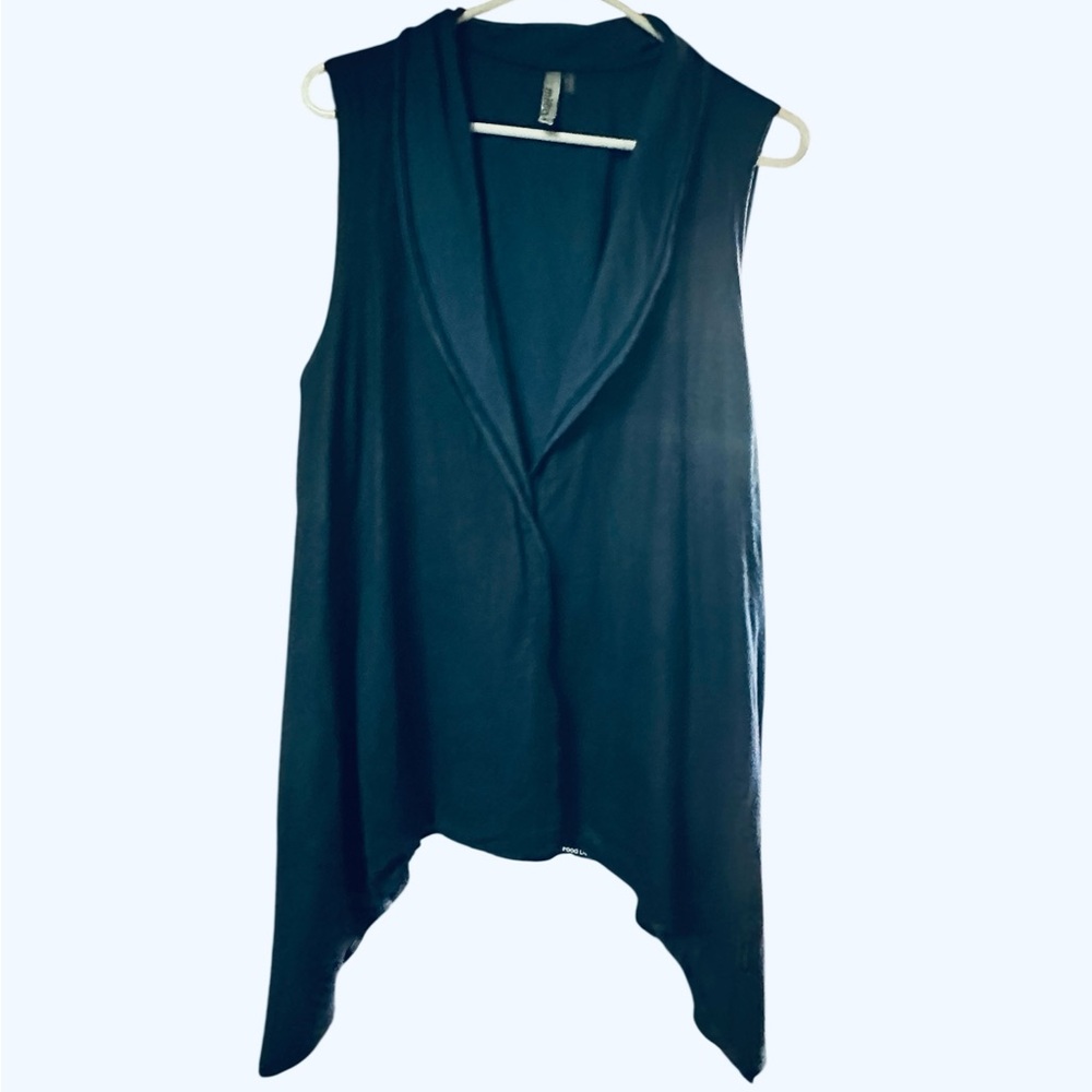 Sleeveless Black Drape Vest